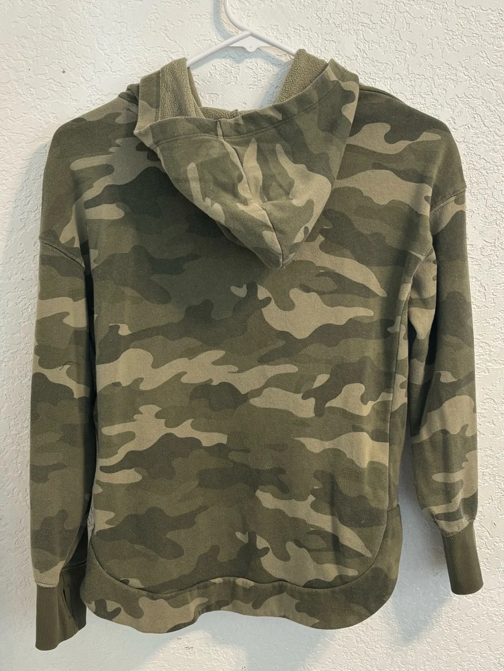kids Camo Hooded Pullover Sweatshirt - Olive Green